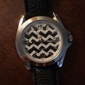 Sold Black and white chevron watch. Great UC.